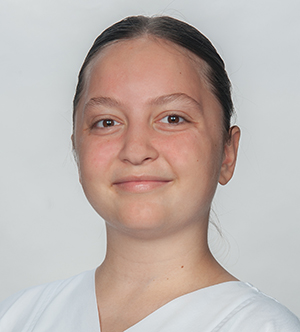  Fiona Bejic